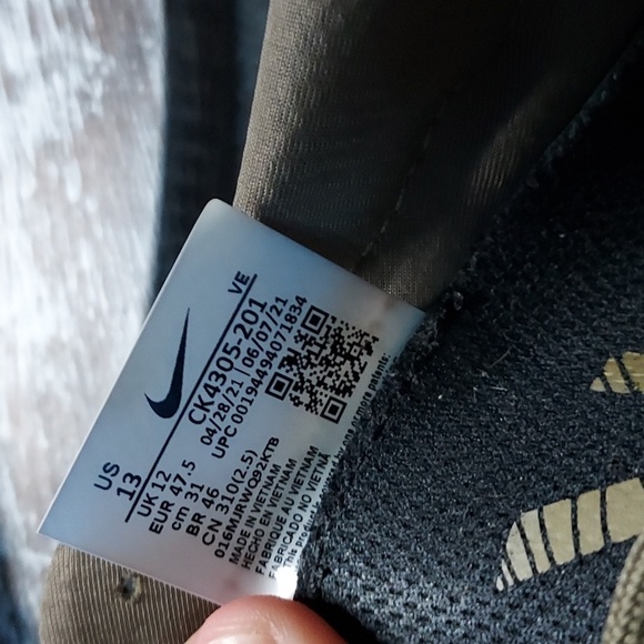 NIKE Trail Pegasus tennis shoes - Picture 5 of 6